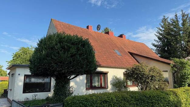 Doppelhaushälfte zum Kauf 139.000 € 4 Zimmer 95 m² 1.995 m² Grundstück Züssow Züssow 17495