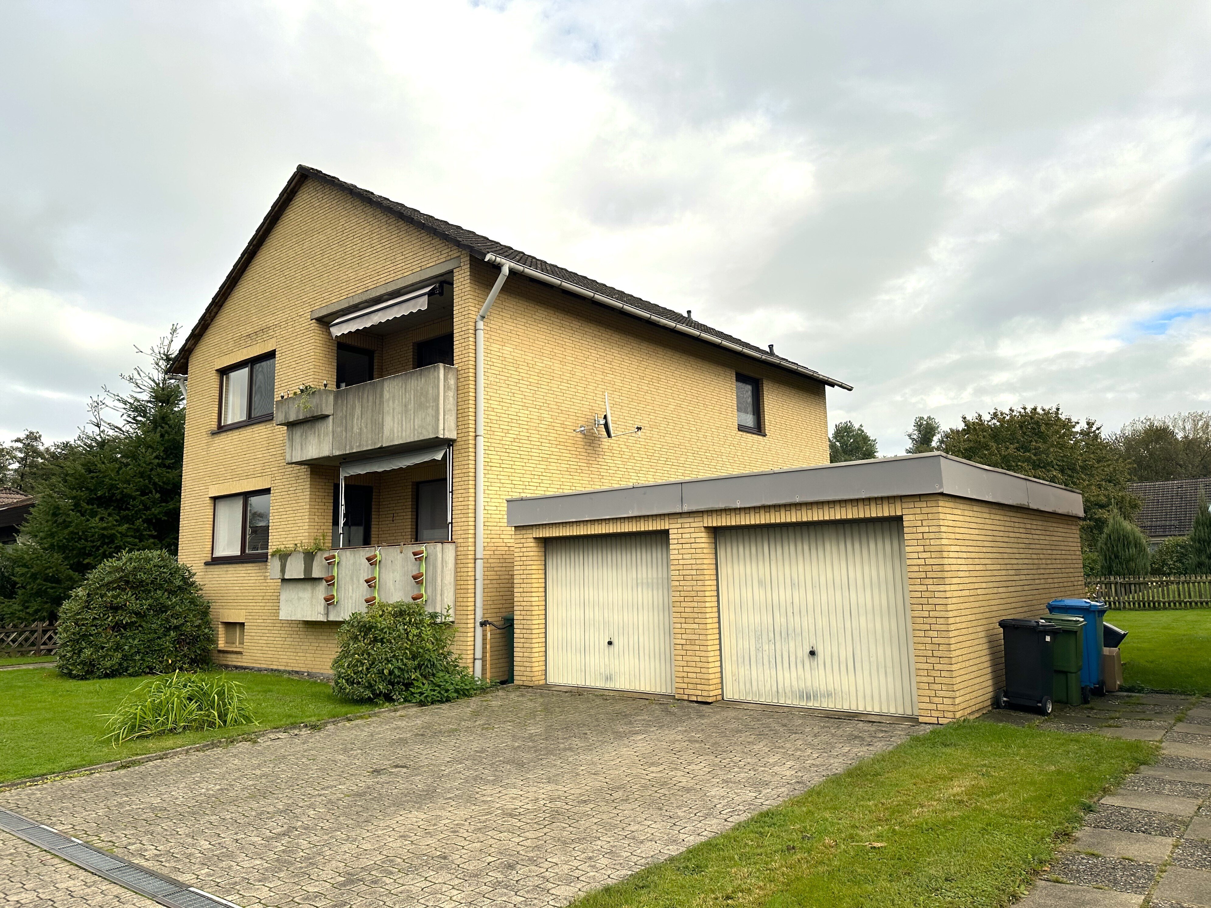 Haus zum Kauf als Kapitalanlage geeignet 259.000 € 6 Zimmer 164 m²<br/>Wohnfläche 608 m²<br/>Grundstück Hattorf am Harz 37197