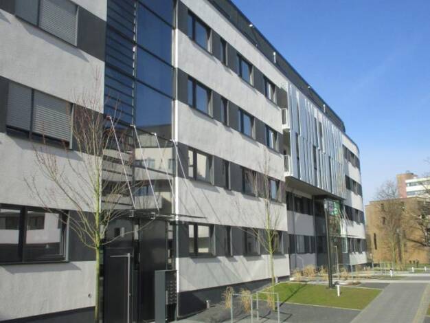 Wohnung zur Miete 972 € 2,5 Zimmer 73,4 m² 1. Geschoss frei ab 01.09.2026 Bargmannstraße 9 Westviertel Essen 45127
