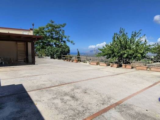 Einfamilienhaus zum Kauf provisionsfrei 400.000 € 4 Zimmer 97 m² 8.500 m² Grundstück Niederpöcking Pöcking 82343