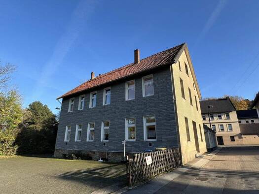 Mehrfamilienhaus zum Kauf 340.000 € 8 Zimmer 302,3 m² 1.075 m² Grundstück Vlotho 32602