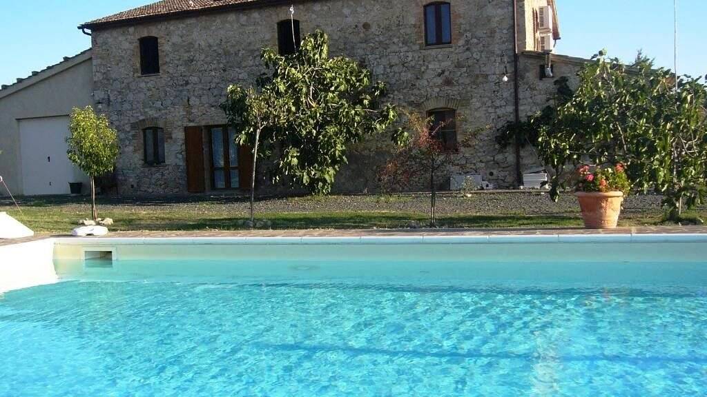 Bauernhof zum Kauf 790.000 € 350 m² 50.000 m² Grundstück Cinigiano