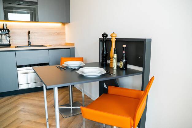 Wohnung zur Miete 896 € 1 Zimmer 27 m² frei ab sofort Schmiedberg 6 Jakobervorstadt - Nord Augsburg 86152