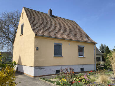 Einfamilienhaus zum Kauf 149.000 € 5 Zimmer 89,2 m² 1.502 m² Grundstück Marksiedlitz Glaubitz 01612