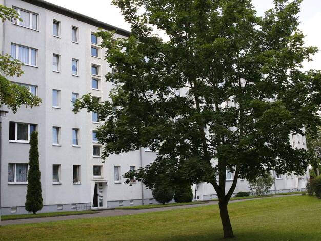Wohnung zur Miete 390 € 2 Zimmer 44,8 m² 3. Geschoss frei ab 01.10.2026 Kloßstraße 18 Großzschocher Südwest 04249