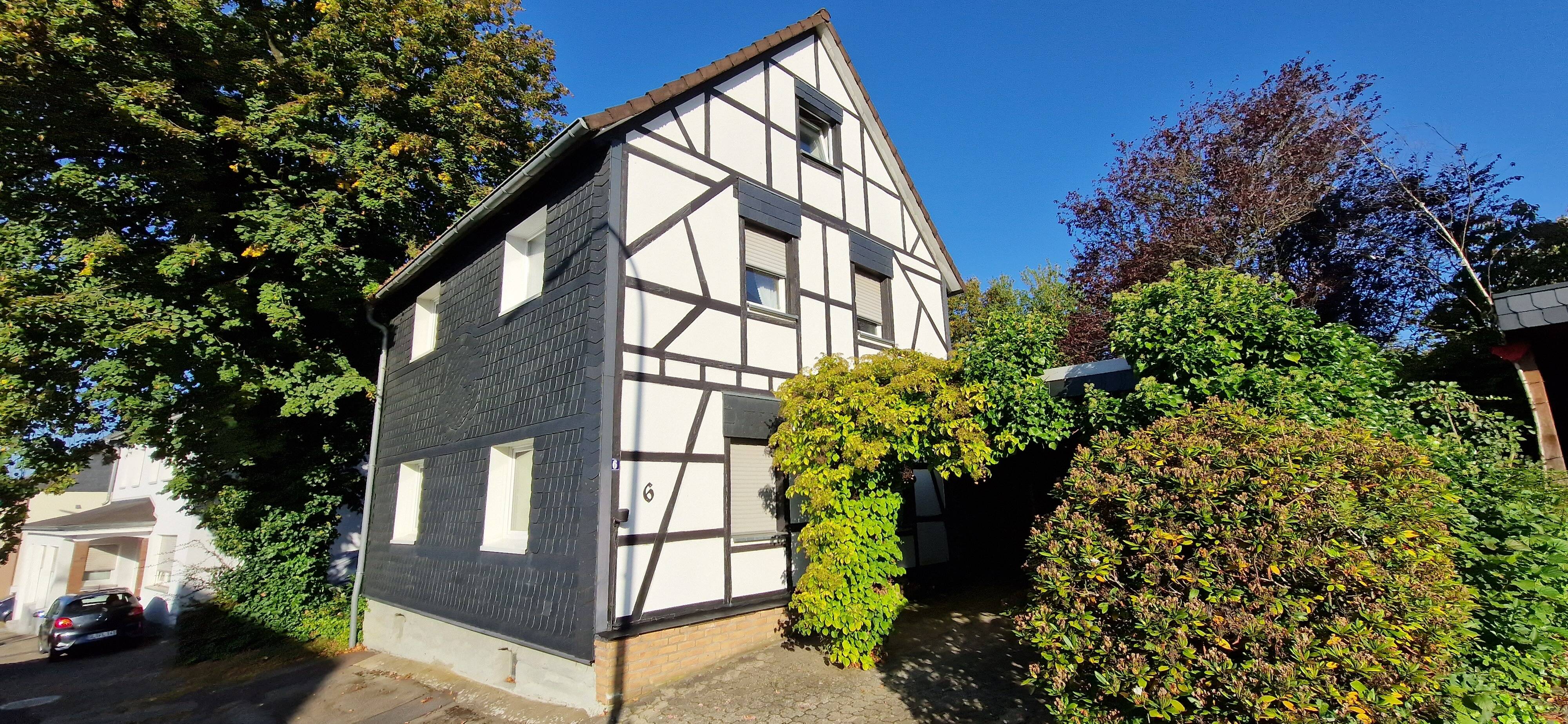 Haus zum Kauf provisionsfrei 430.000 € 6 Zimmer 121 m²<br/>Wohnfläche Marialinden Overath 51491