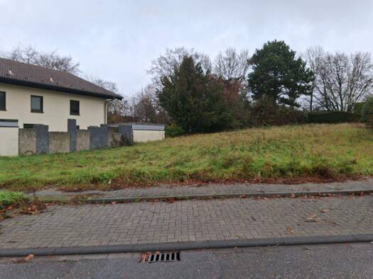 Grundstück zum Kauf 650.000 € 835 m² Grundstück Bruchsal 76646