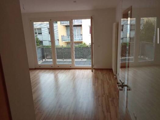 Wohnung zur Miete 1.056 € 2 Zimmer 57 m² Geschoss 1/1 frei ab 01.11.2026 Leubnitz-Neuostra Dresden 01217
