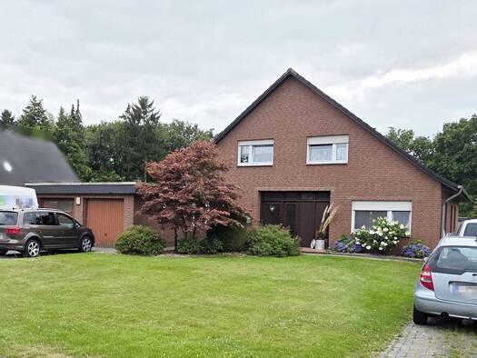 Einfamilienhaus zum Kauf 349.000 € 8 Zimmer 218 m² 1.431 m² Grundstück Stapel Uplengen 26670