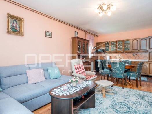 Haus zum Kauf 397.000 € 4 Zimmer 385 m² Odra