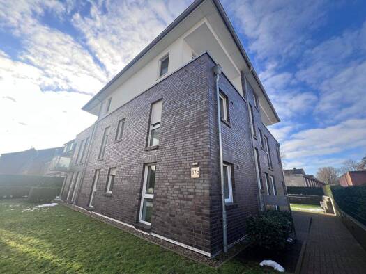 Wohnung zur Miete 1.135 € 3 Zimmer 83,5 m² EG frei ab 01.02.2026 Elmshorner Str. 87d Pinneberg 25421