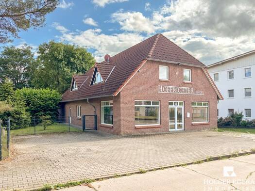 Einfamilienhaus zum Kauf 355.810 € 4 Zimmer 300 m² 1.122 m² Grundstück Bergstraße 13 Salzwedel Salzwedel 29410