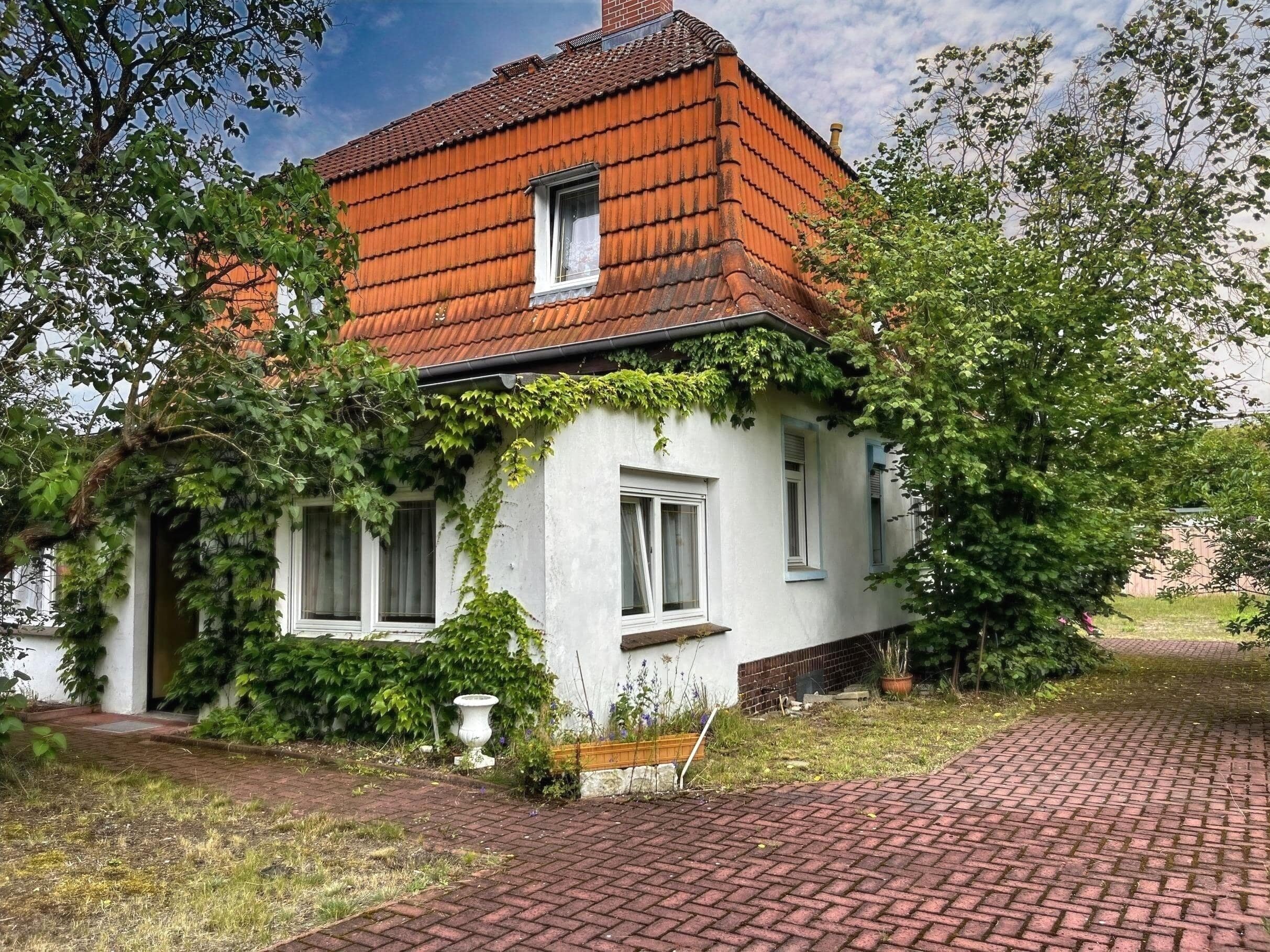 Einfamilienhaus zum Kauf 125.000 € 5 Zimmer 105 m²<br/>Wohnfläche 1.624 m²<br/>Grundstück Doberlug-Kirchhain Doberlug-Kirchhain 03253