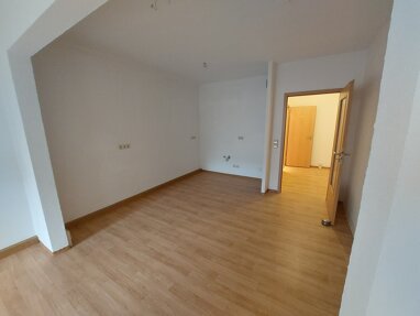 Wohnung zur Miete 415,84 € 2 Zimmer 64,7 m² 2. Geschoss Carl-Fiedler-Straße 26 Wahlbezirk 74 Suhl 98527