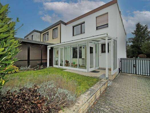 Reihenendhaus zum Kauf 975.000 € 4 Zimmer 132 m² 284 m² Grundstück frei ab sofort Allach-Untermenzing München 80999