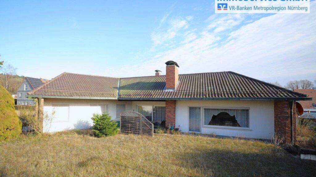 Bungalow zum Kauf 530.000 € 5 Zimmer 153,3 m² 854 m² Grundstück Heuchling Lauf a. d. Pegn. 91207