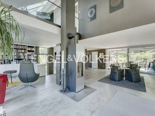 Einfamilienhaus zum Kauf 2.250.000 € 7,5 Zimmer 368 m² 1.453 m² Grundstück Ebringen 79285
