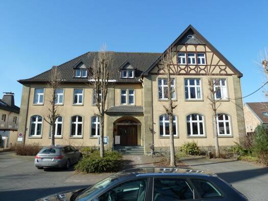 Haus zum Kauf provisionsfrei 590.000 € 1 Zimmer 483,1 m² 1.384 m² Grundstück Bad Westernkotten Erwitte 59597