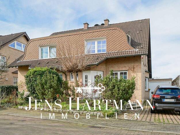 Doppelhaushälfte zur Miete 1.990 € 4 Zimmer 154 m² 356 m² Grundstück frei ab 01.04.2026 Saarn/Mintard Mülheim an der Ruhr 45481