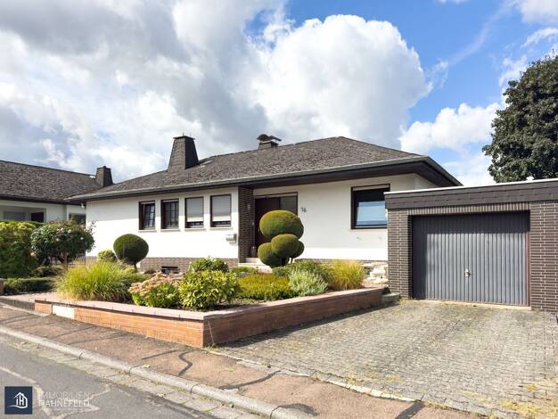 Einfamilienhaus zur Miete 1.680 € 4 Zimmer 139,3 m² 875 m² Grundstück Limburg Limburg 65549