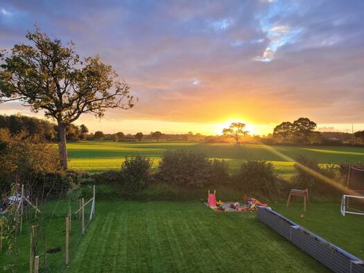 Doppelhaushälfte zur Miete 1.400 € 5 Zimmer 142 m² 425 m² Grundstück frei ab 01.05.2026 Damp 24351