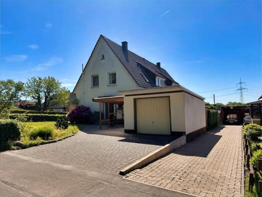 Doppelhaushälfte zum Kauf 207.000 € 6 Zimmer 118,3 m² 428 m² Grundstück Oetinghausen Hiddenhausen 32120
