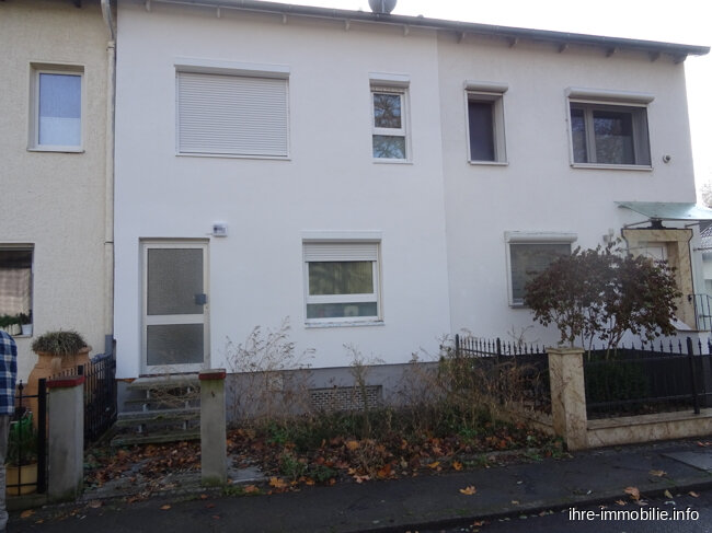 Reihenmittelhaus zum Kauf 359.000 € 4 Zimmer 101 m²<br/>Wohnfläche 154 m²<br/>Grundstück Haselhorst Berlin 13599