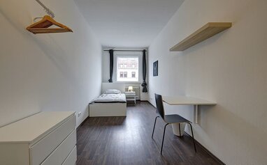 Wohnung zur Miete Wohnen auf Zeit 635 € 4 Zimmer 12 m² frei ab sofort König-Karl-Straße 84 Bad Cannstatt Stuttgart 70372