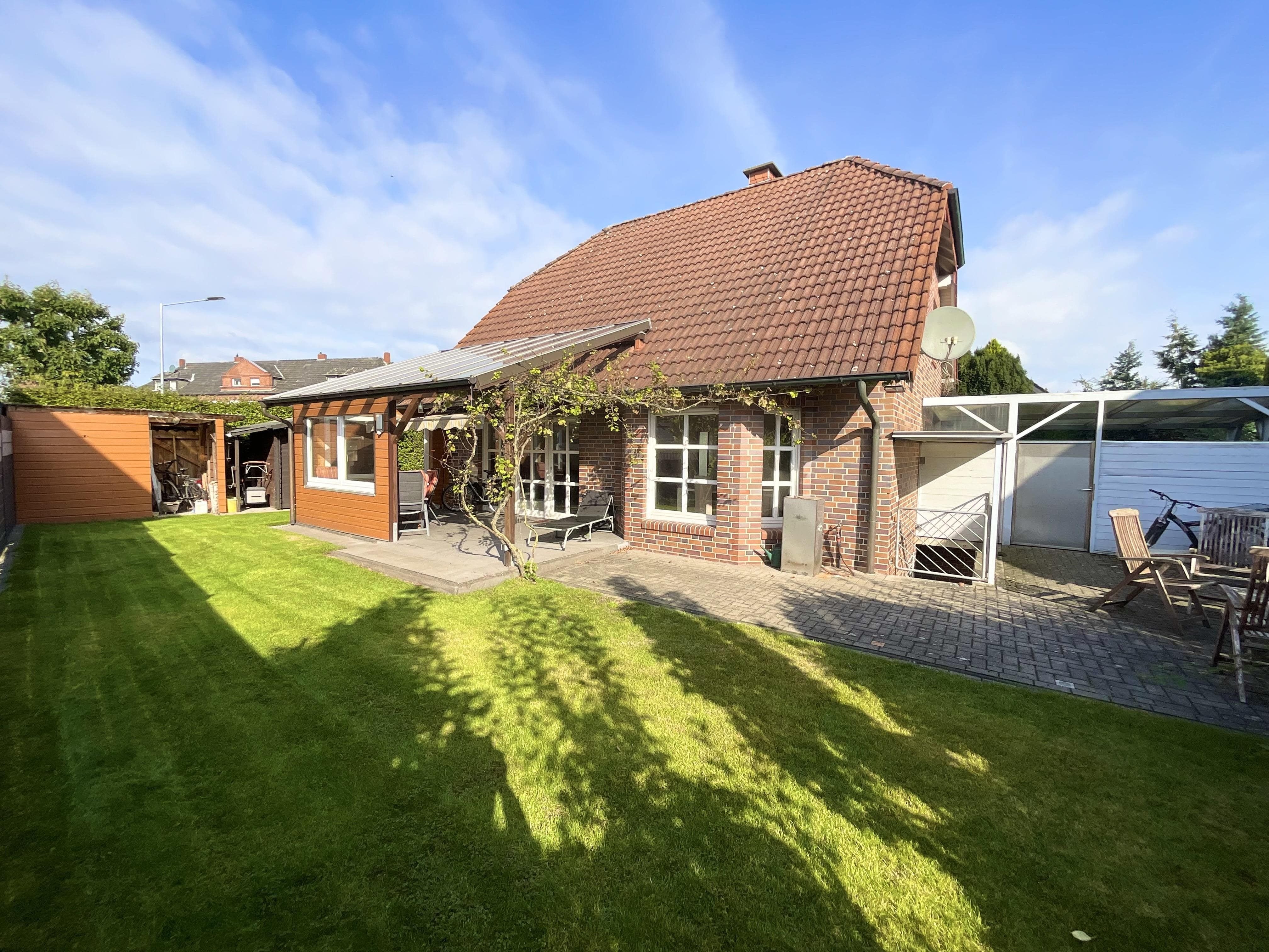 Einfamilienhaus zum Kauf 399.000 € 4 Zimmer 117 m²<br/>Wohnfläche 365 m²<br/>Grundstück Schotthock - Ost Rheine 48429