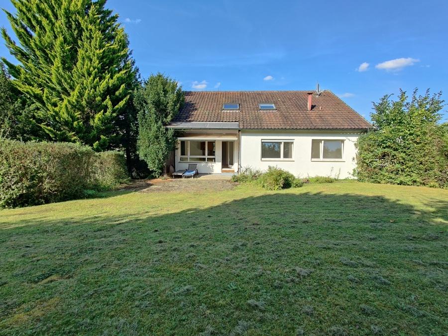 Einfamilienhaus zum Kauf 660.000 € 9,5 Zimmer 200 m²<br/>Wohnfläche 944 m²<br/>Grundstück Winterbach Winterbach 73650