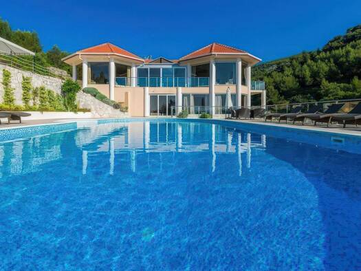 Einfamilienhaus zum Kauf 1.500.000 € 520 m² Blato 20271