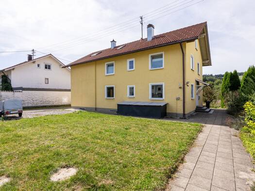 Mehrfamilienhaus zum Kauf 575.000 € 10 Zimmer 219 m² 1.175 m² Grundstück Kleinweiler Hofen Weitnau 87480