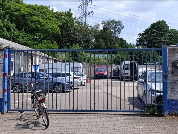Gewerbegrundstück zur Miete 2.850 € 700 m² Grundstück Königsberger Str. 240 Eller Düsseldorf 40231