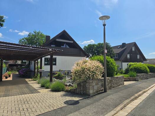 Einfamilienhaus zum Kauf provisionsfrei 359.000 € 4 Zimmer 170 m² 1.040 m² Grundstück frei ab 01.09.2026 Marktzeuln Marktzeuln 96275