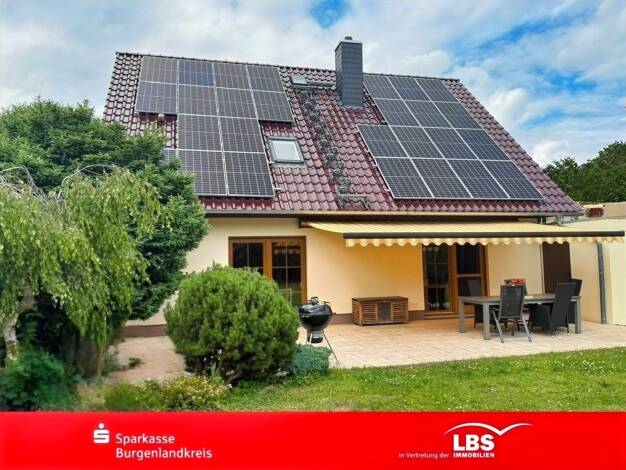 Einfamilienhaus zum Kauf 385.000 € 5 Zimmer 147 m² 667 m² Grundstück Zeitz Zeitz 06712
