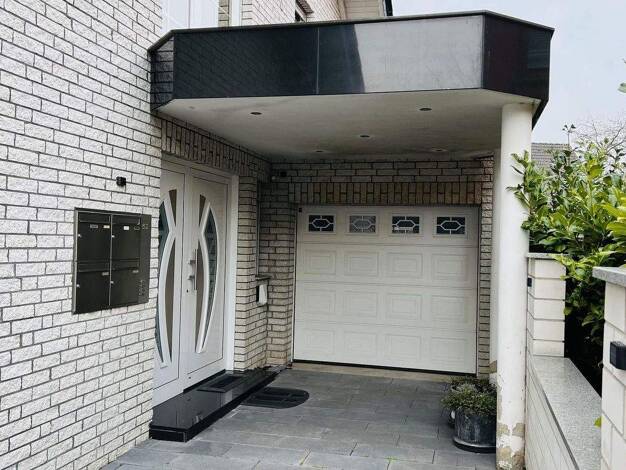 Mehrfamilienhaus zur Miete 3.150 € 6 Zimmer 266 m² 475 m² Grundstück Indianapolisstr.62 Widdersdorf Köln 50859