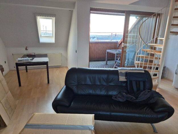 Wohnung zur Miete 1.390 € 4 Zimmer 98 m² 1. Geschoss frei ab 01.04.2026 Voltastr. Steinbühl Nürnberg 90459