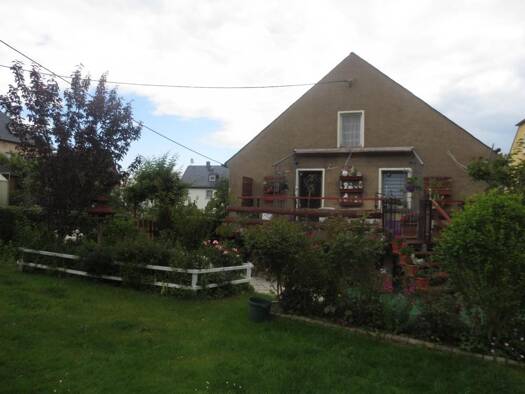 Einfamilienhaus zum Kauf 110.000 € 8 Zimmer 210 m² 682 m² Grundstück Waldkirchen Lengenfeld 08485