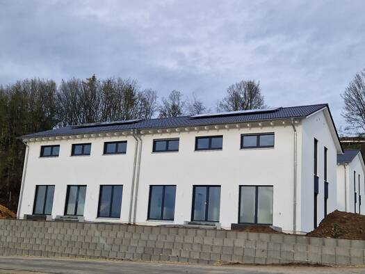 Doppelhaushälfte zur Miete 5 Zimmer 131 m² 400 m² Grundstück Am Schloßacker Mendorferbuch Hohenburg 92277