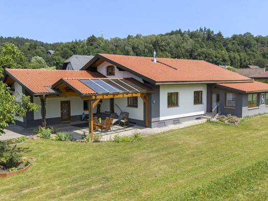Einfamilienhaus zum Kauf 570.000 € 5 Zimmer 146 m² 1.525 m² Grundstück Warmbad-Judendorf Villach 9585