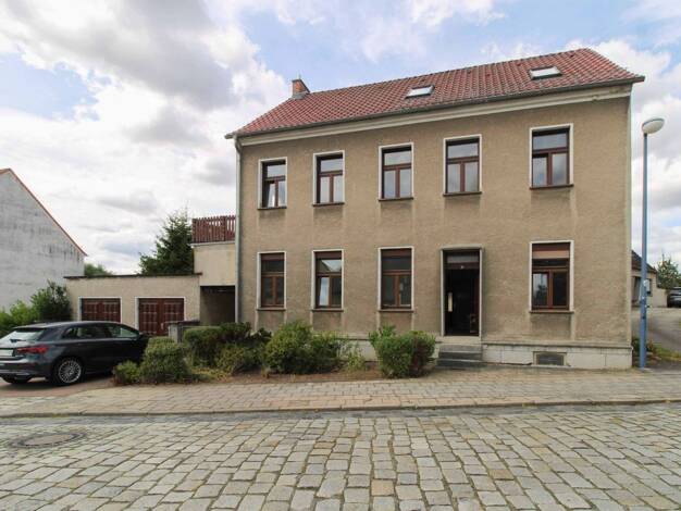 Mehrfamilienhaus zum Kauf als Kapitalanlage geeignet 160.000 € 8 Zimmer 220,3 m² 1.047 m² Grundstück Coswig 06869