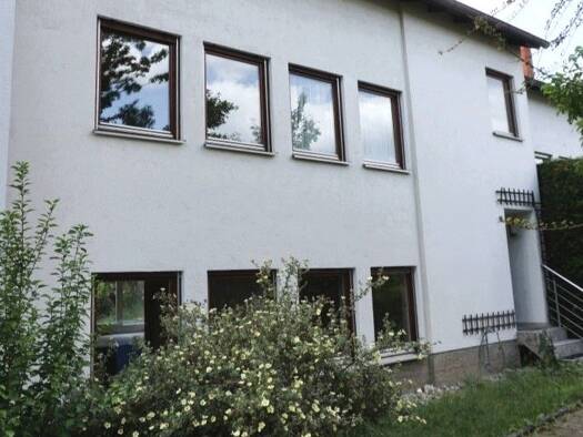 Reihenmittelhaus zum Kauf 399.000 € 8 Zimmer 158 m² 243 m² Grundstück frei ab sofort Röthenbach b Schweinau Nürnberg 90451