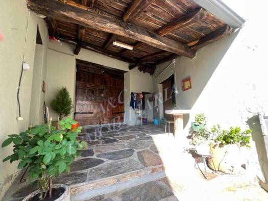 Villa zum Kauf 250.000 € 5 Zimmer 338 m² 3.000 m² Grundstück Navia de Suarna 27656