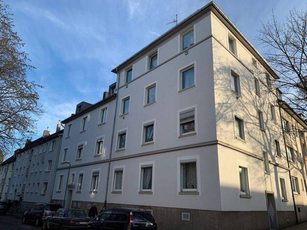 Wohnung zur Miete 699 € 4 Zimmer 70,6 m² 4. Geschoss frei ab sofort Hüttmannstraße 53 Altendorf Essen 45143