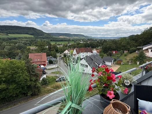Wohnung zur Miete 515 € 2 Zimmer 48 m² Geschoss 3/3 frei ab 14.09.2026 Porstendorf Neuengönna 07778