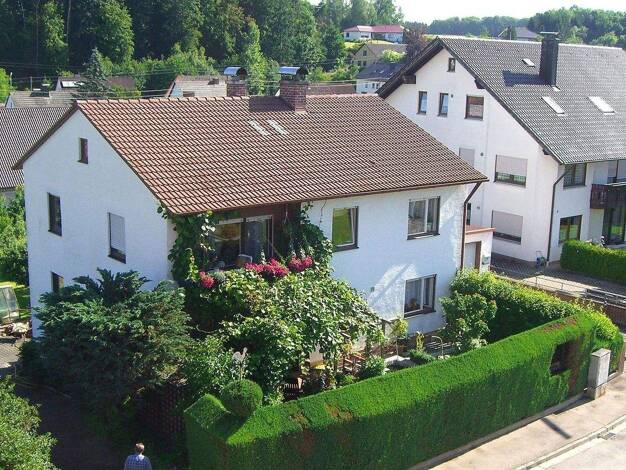 Mehrfamilienhaus zum Kauf provisionsfrei 836.000 € 7 Zimmer 200 m² 1.015 m² Grundstück Reisensburg Günzburg 89312