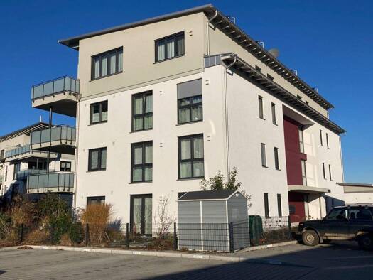 Wohnung zur Miete 1.060 € 3 Zimmer 96,1 m² frei ab 01.04.2026 Josef-Stanglmeier-Straße 5 Abensberg 93326