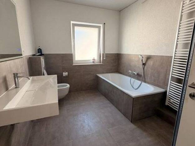 Wohnung zur Miete 1.600 € 4 Zimmer 126 m² 1. Geschoss frei ab 01.09.2026 Mechtersheim Römerberg 67354