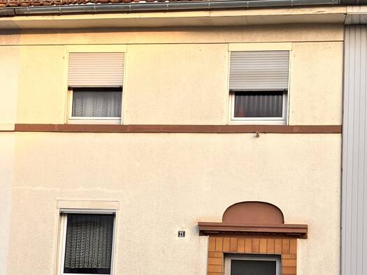 Haus zum Kauf 79.000 € 5 Zimmer 110 m² 230 m² Grundstück Innenstadt Pirmasens 66954