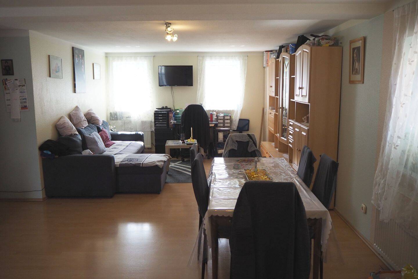 Immobilie in Markt Erlbach - Schöne 3-Zimmer-Wohnung im Zentrum Markt Erlbachs mit großer Dachterrasse - Bild 2